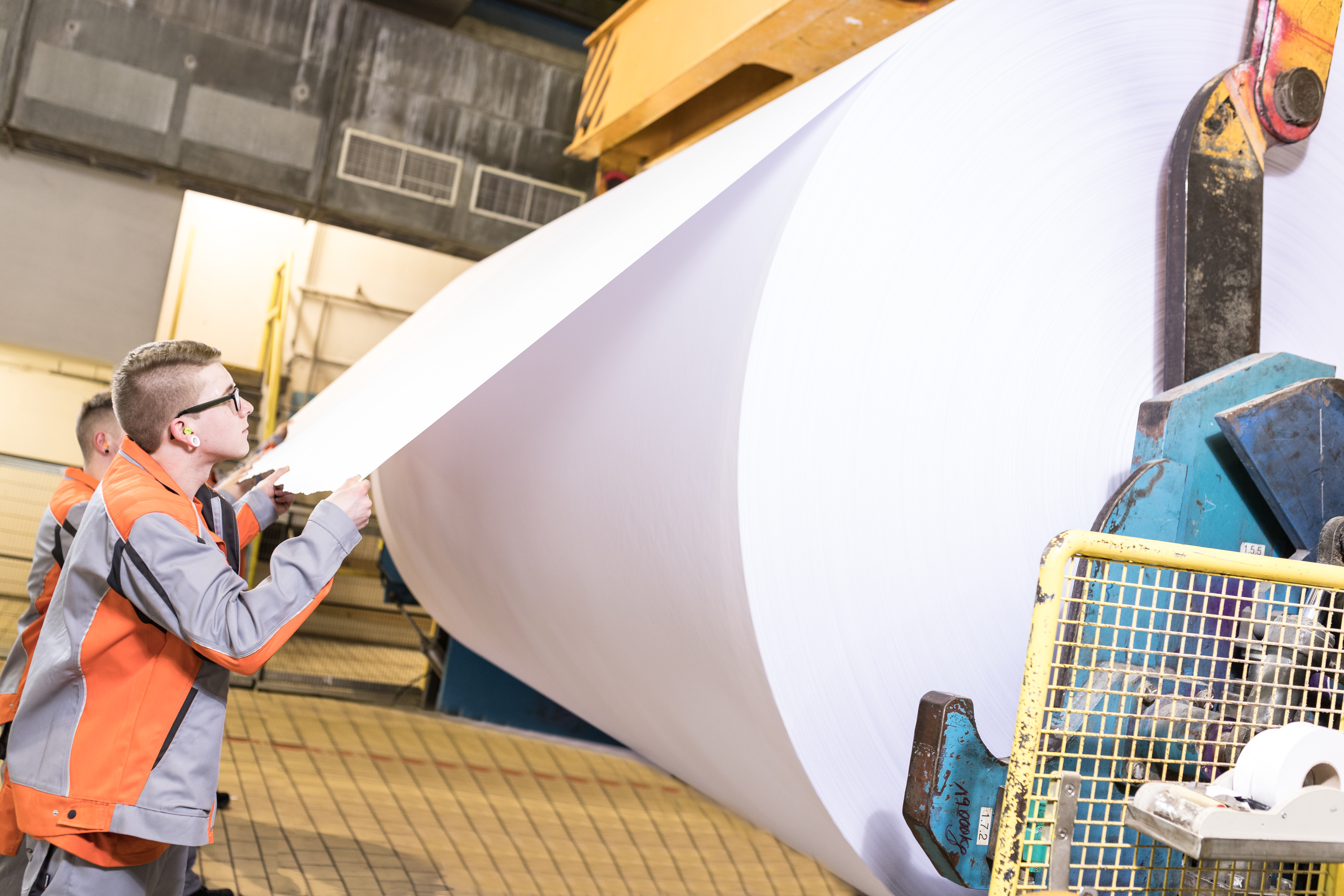 Papiertechniker-PM6-730x405.jpg